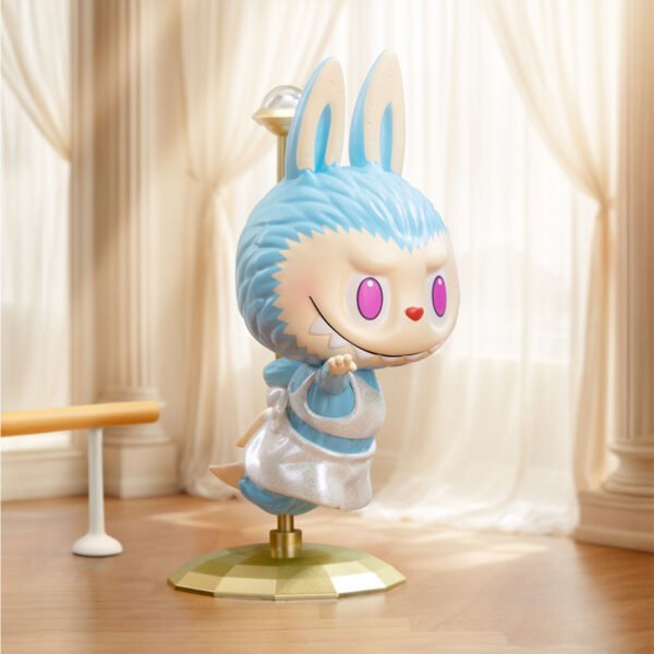 Figurine Labubu Gymnastique Rythmique – Série Limitée - Image 4
